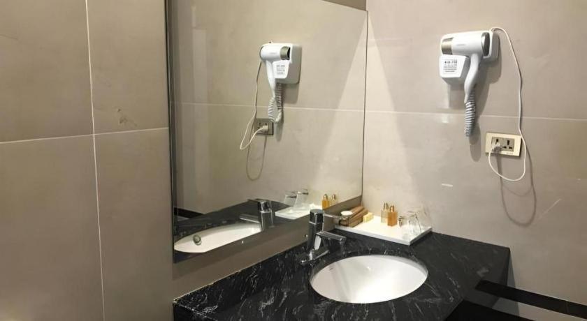 Smart Hotel Bac Ninh Екстер'єр фото
