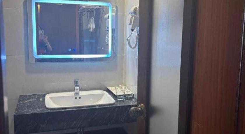 Smart Hotel Bac Ninh Екстер'єр фото